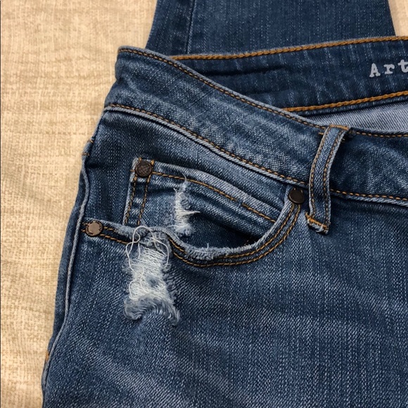 Articles of Society frayed ankle jean - Picture 5 of 6